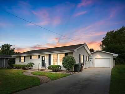 285 Marion Ct