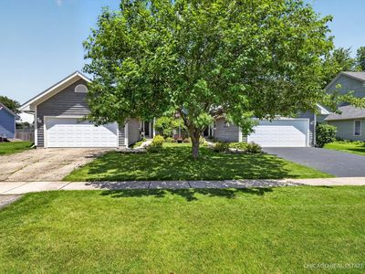 330 W Amie Ave
