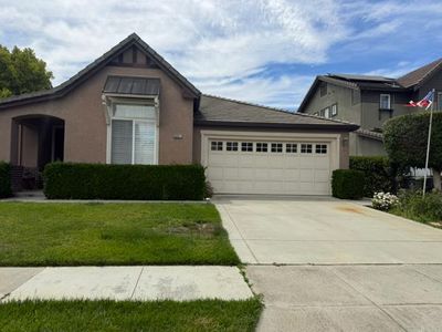 8881 Zinnia St