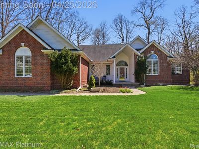 7548 Elmbrooke Way
