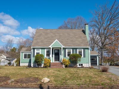 Property at 25 Wakefield St, Reading, MA
