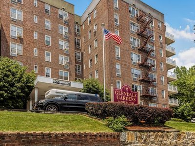 125 Bronx River Road UNIT 2A