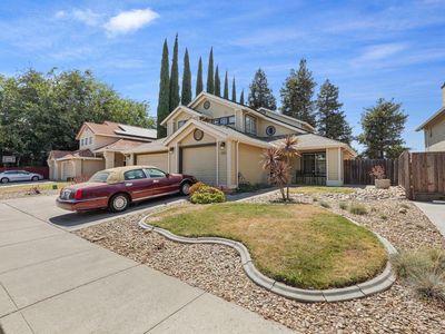 1530 Locust Dr