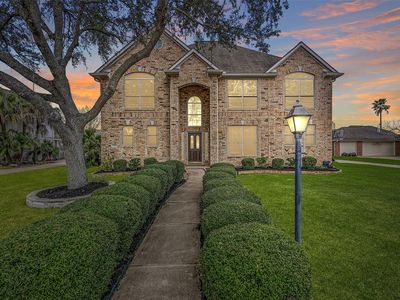 1915 Blue Quail Dr
