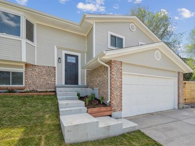 3247 S Newland Street