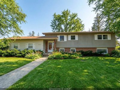 2455 Kingston Pl