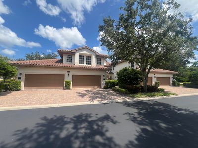 8184 Saratoga Dr APT 801