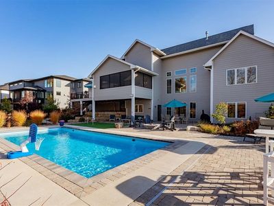 17649 Berkshire Pkwy