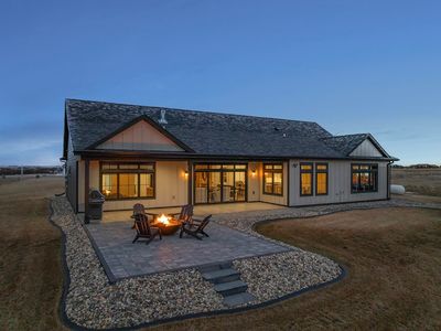3516 Grayson Dr