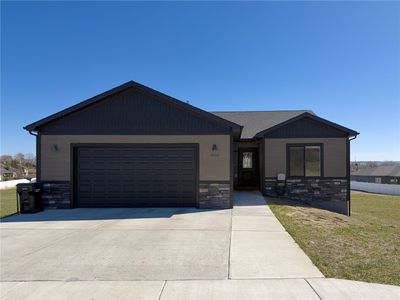 2033 Gayle Dr
