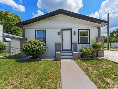 501 E Cluster Ave