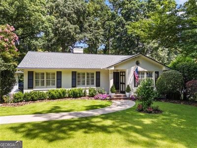 1556 Walthall Ct NW
