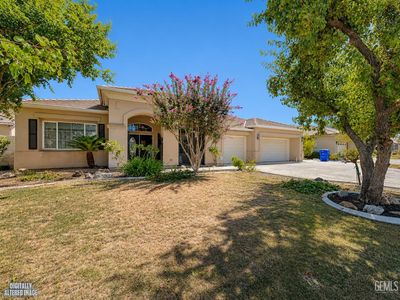 13503 Hinault Dr