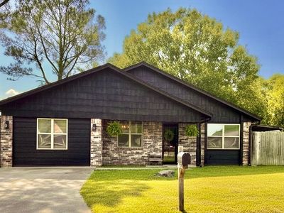 5431 Roadrunner Dr