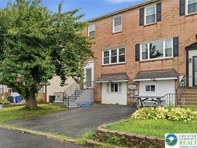 236 Vista Dr