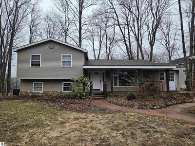 2475 Potter Rd E
