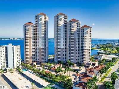 2104 W 1st St APT 1004