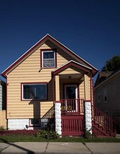 Property at 2206 S 5th PLACE, Milwaukee, WI