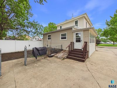 627 S 6th Ave