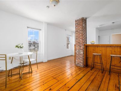 14 Brinley St APT 3