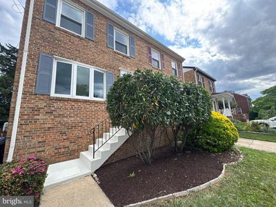 19 E Myrtle St #A