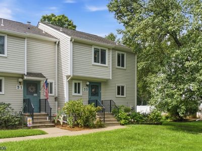 33 Fox Tail Ln