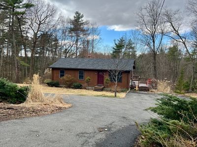 435 Montague Rd