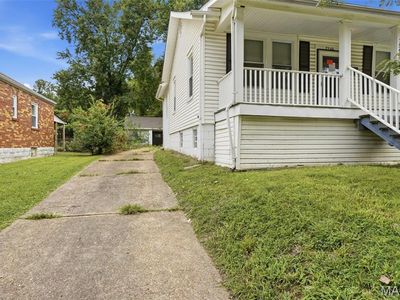 7546 Lynn Ave