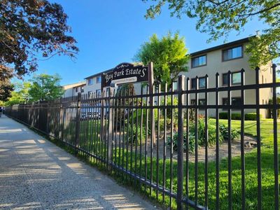 5-10 115 St #2C