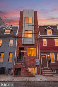 2110 N 7th St