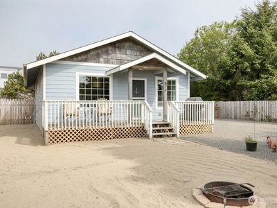 414 Salina Cruz Avenue SW