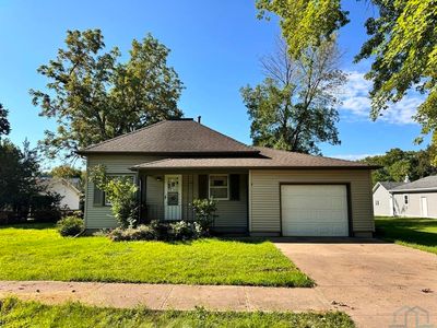 Property at 407 W 5th St, Sanborn, IA