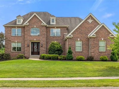 124 Majestic Dr