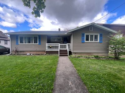 Property at 327 N Peterboro St, Canastota, NY