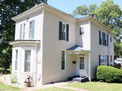 1443 Pleasant Ave