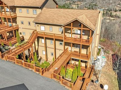 604 Sawgrass Dr UNIT 6