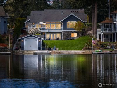 4022 Long Lake Drive SE