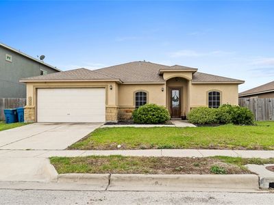 1902 Cottonwood Dr