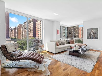 300 E 79th St APT 5B