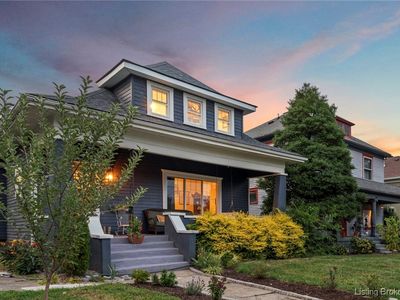 1921 E Spring Street