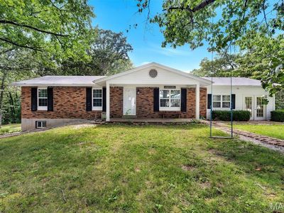 221 Katherine Ln