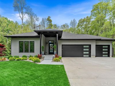 3190 Light House Way