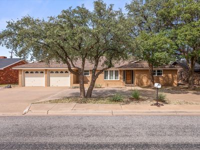 Property at 203 Cottonwood Ln, Levelland, TX