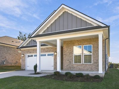 1033 Pinewood Pass