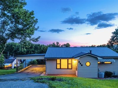 901 Skyline Dr