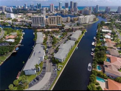 440 Paradise Isle Blvd APT 406