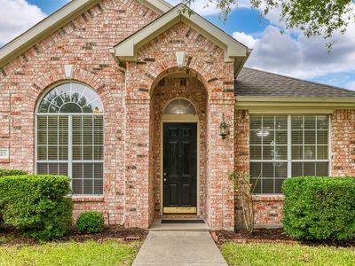 3525 Brewster Dr