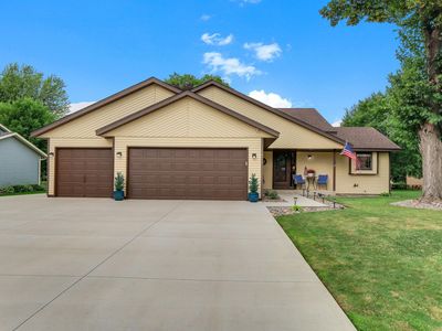 15475 Danville Ave W