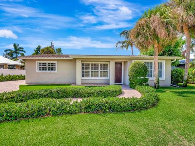 2064` N Suzanne Circle