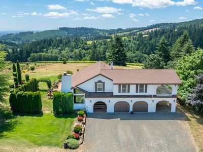 17120 NE Fairview Dr